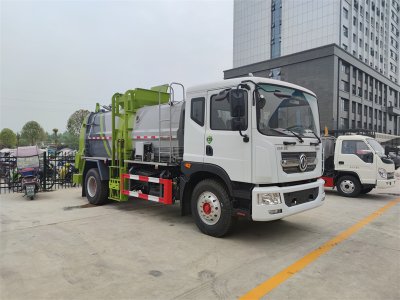 餐廚垃圾車(chē)，收集運(yùn)輸剩飯剩菜泔水垃圾我擔(dān)當(dāng)，干濕分離我本領(lǐng)大